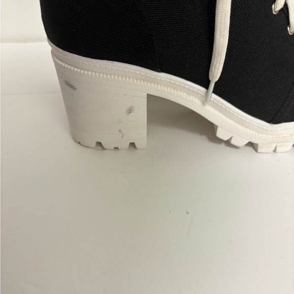 Soda Black and White Lace-Up Boots - Picture 8 of 9